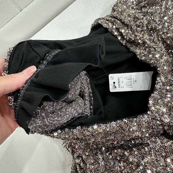 NWT Express sequin ruched long sleeve midi dress silver gold size XS - Picture 14 of 16